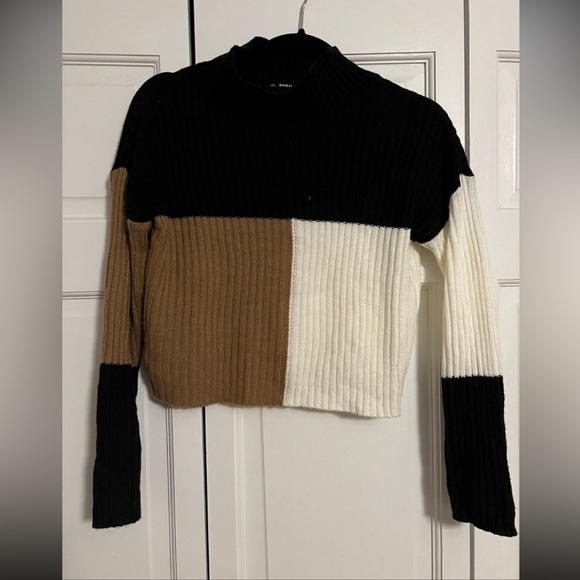 Shein Sweater - Picture 3 of 3